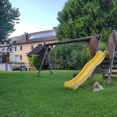 Peterseil's Radl בית חווה